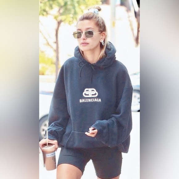 100% Authentic Balenciaga Logo Hooded Sweatshirt hoodie as seen on Hailey Bieber - Picture 1 of 14